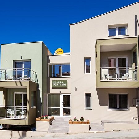 Alla Strada - Micro Suites Лименария Екстериор снимка