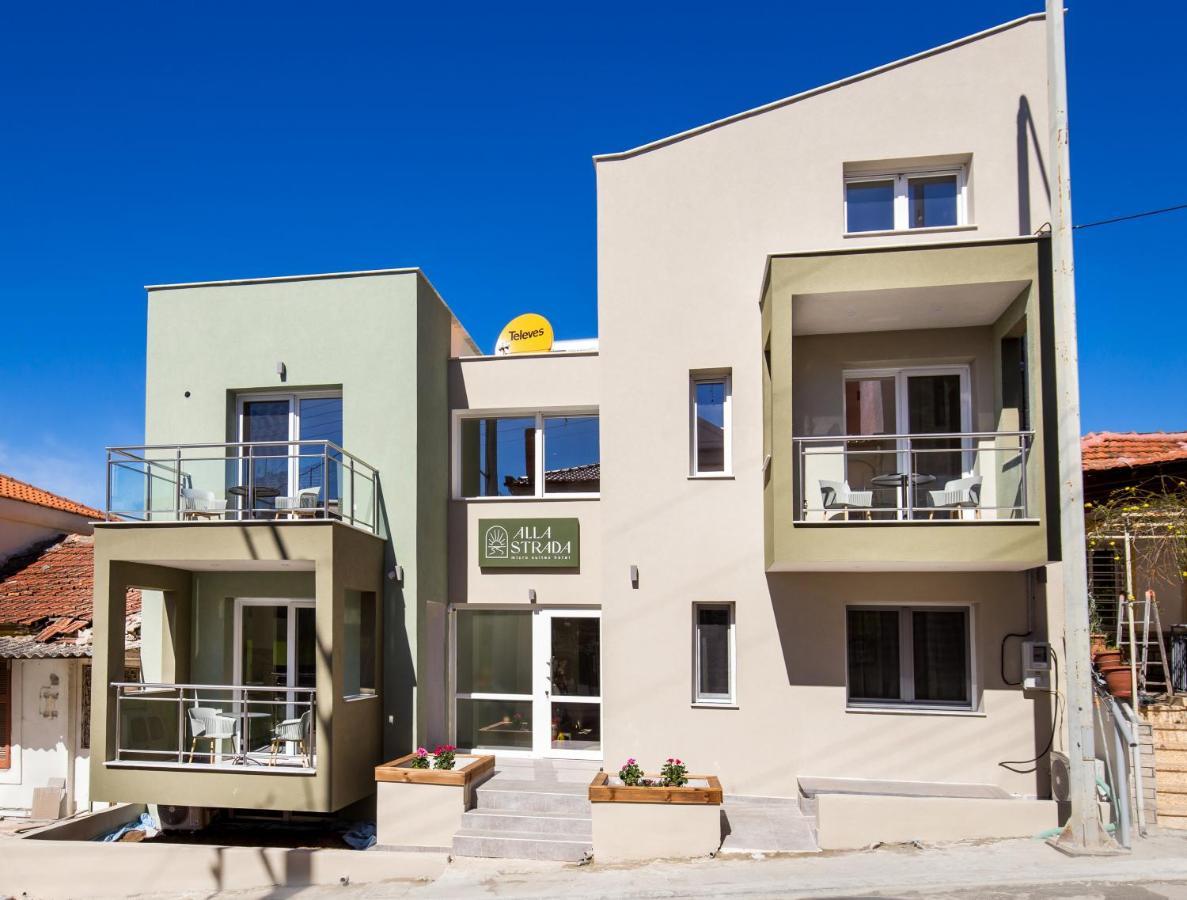 Alla Strada - Micro Suites Лименария Екстериор снимка