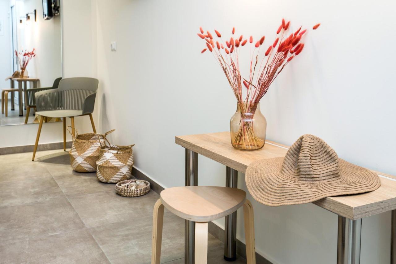 Alla Strada - Micro Suites Лименария Екстериор снимка
