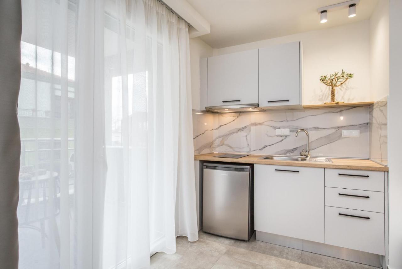 Alla Strada - Micro Suites Лименария Екстериор снимка