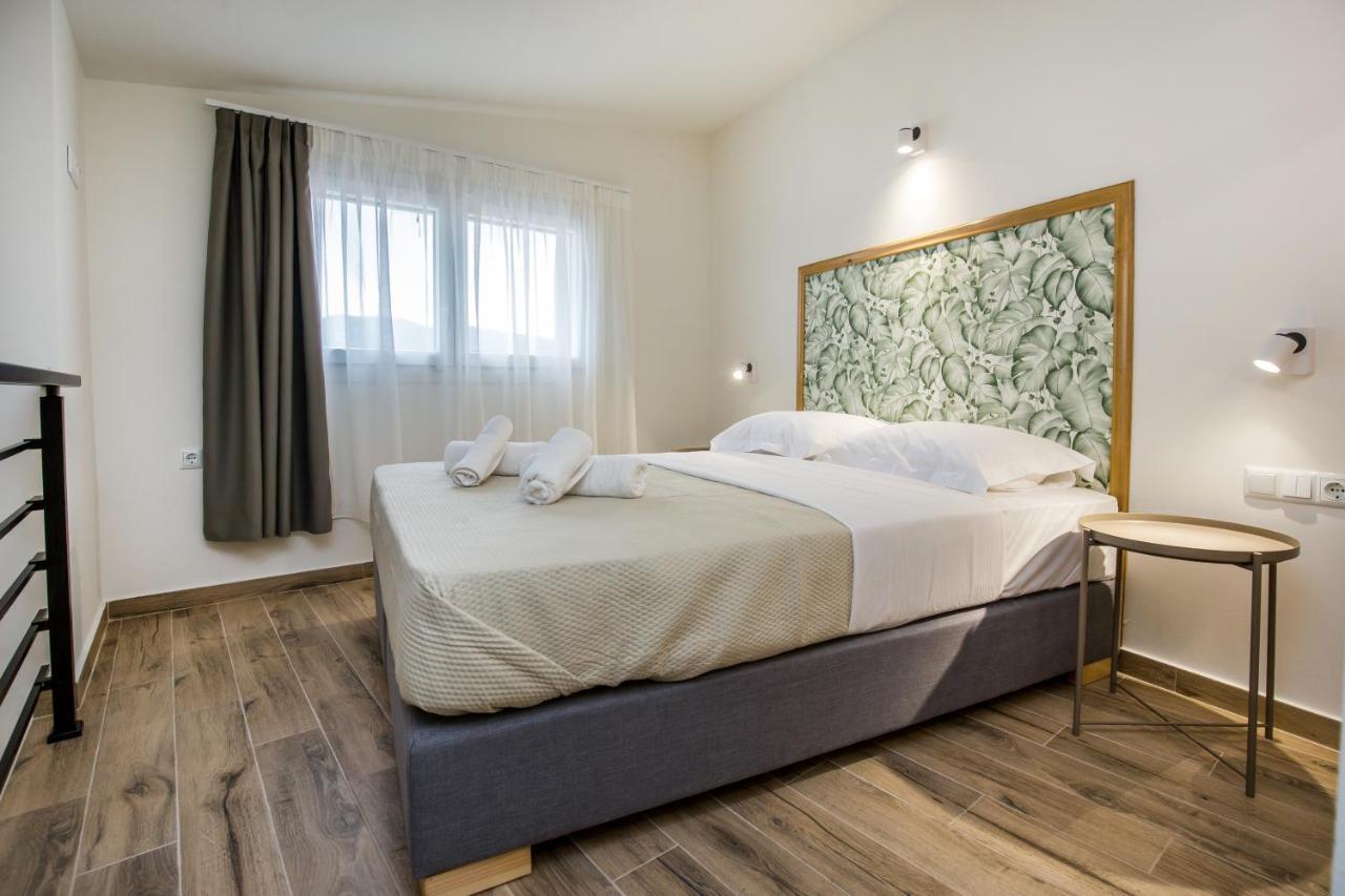 Alla Strada - Micro Suites Лименария Екстериор снимка