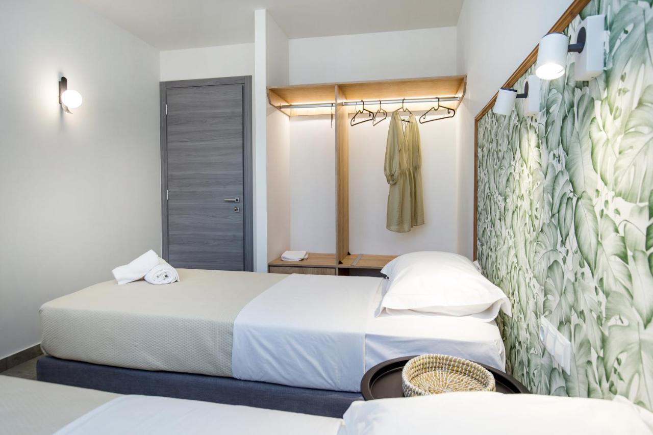 Alla Strada - Micro Suites Лименария Екстериор снимка