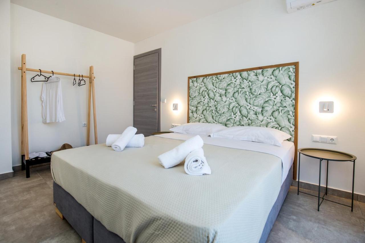 Alla Strada - Micro Suites Лименария Екстериор снимка