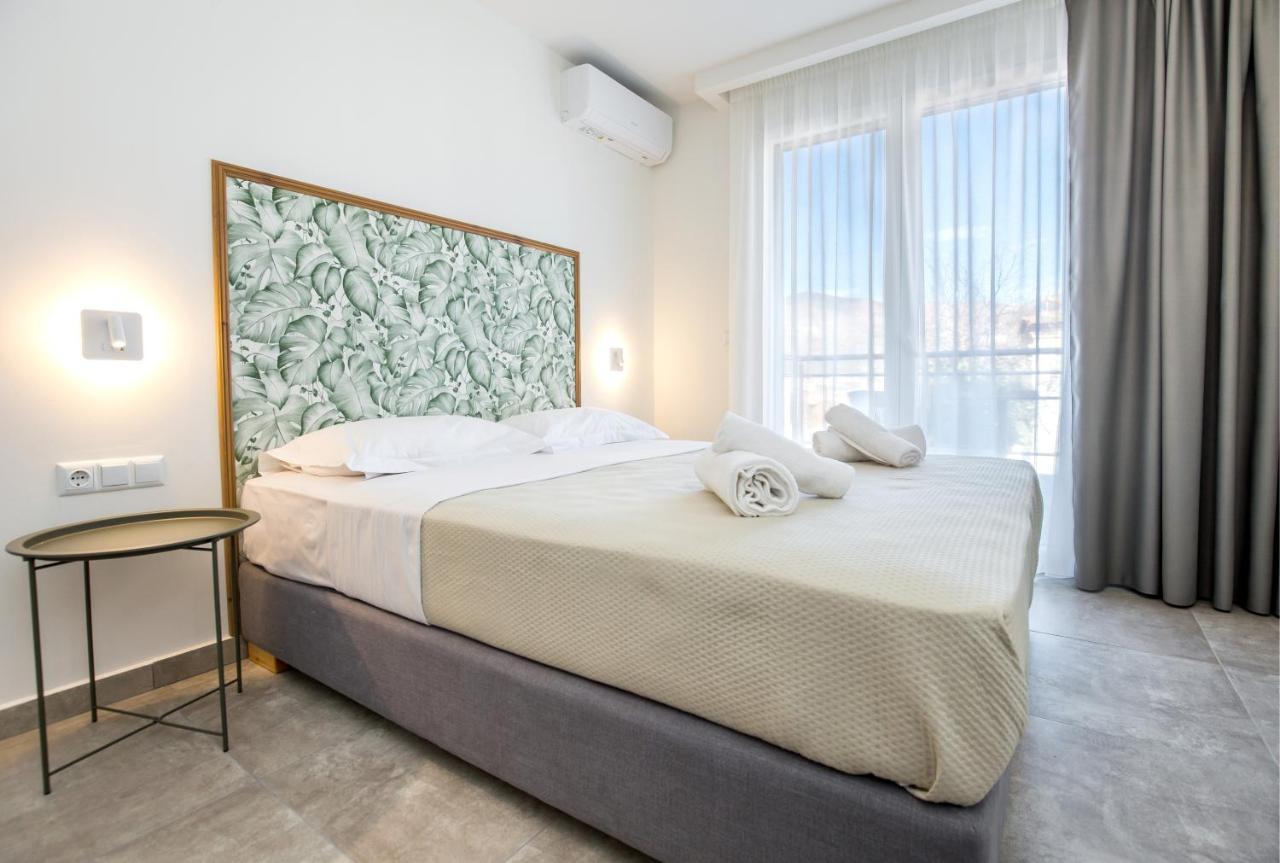 Alla Strada - Micro Suites Лименария Екстериор снимка