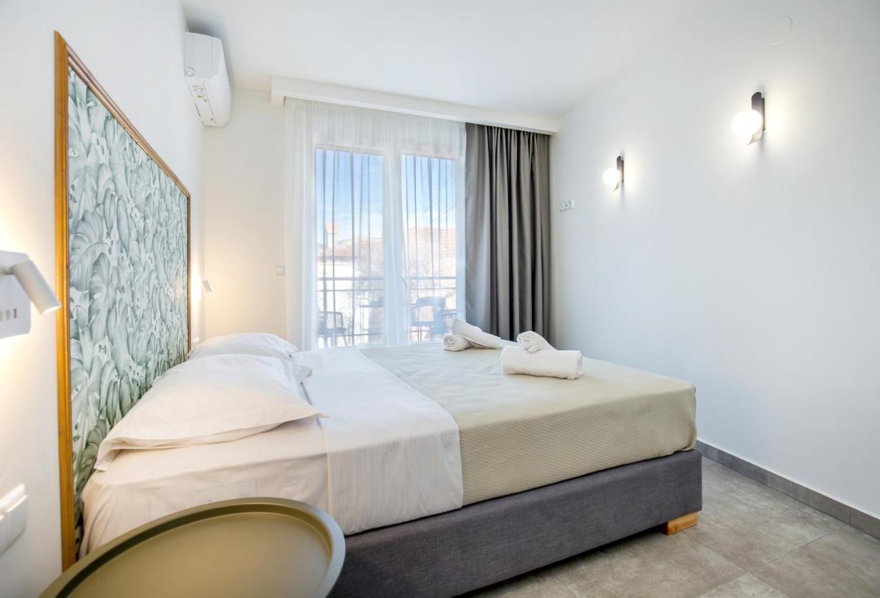 Alla Strada - Micro Suites Лименария Екстериор снимка