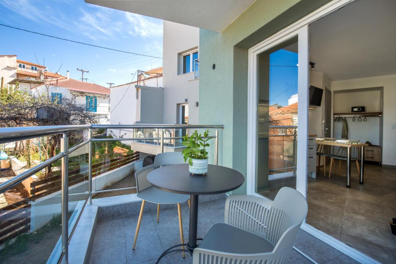 Alla Strada - Micro Suites Лименария Екстериор снимка