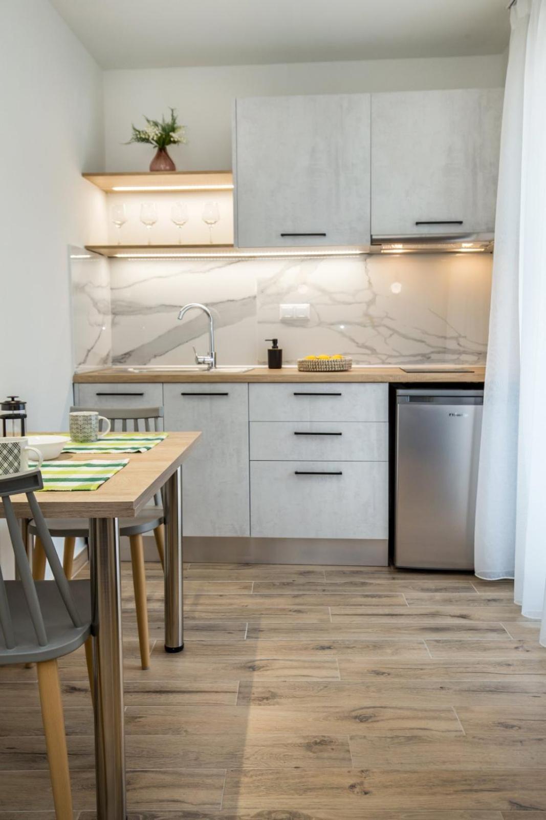 Alla Strada - Micro Suites Лименария Екстериор снимка